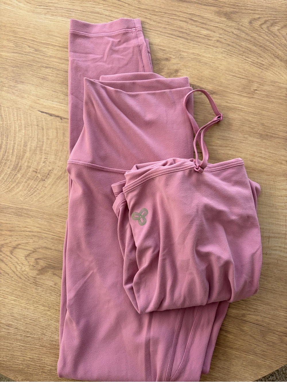 Aritzia Butter Leggings & tank set